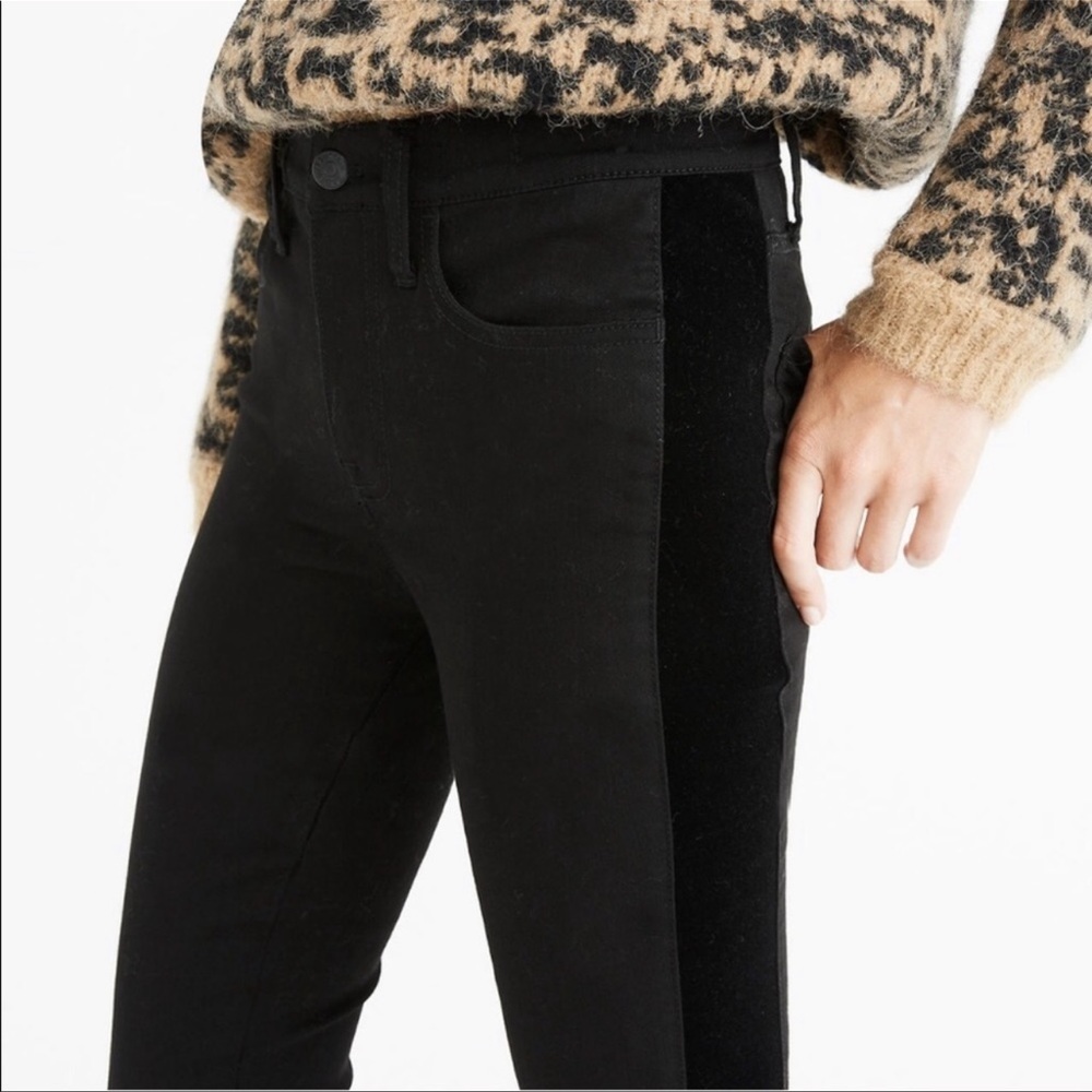 Madewell 9" Mid-Rise Skinny Jeans: Velvet Tuxedo Stripe- size 25
